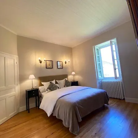 Maison De 4 Chambres Avec Jardin Clos Et Wifi A Salviac