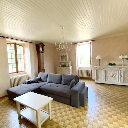 Feriehus Maison De 4 Chambres Avec Jardin Clos Et Wifi A